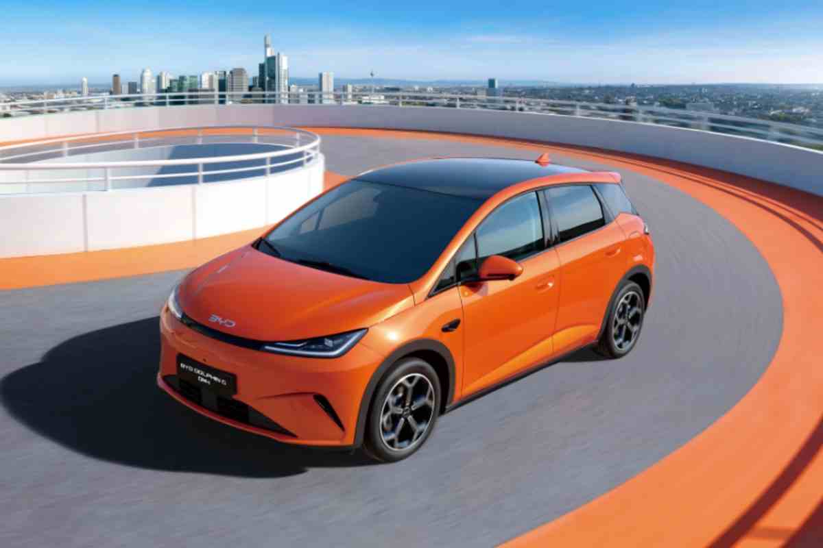 BYD Dolphin G DM-i 
