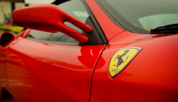 ferrari moto
