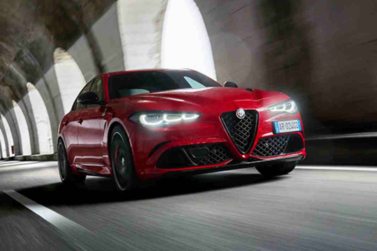 giulia quadrifoglio alfa romeo