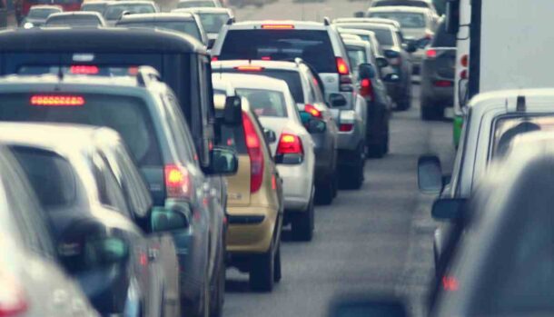 auto traffico