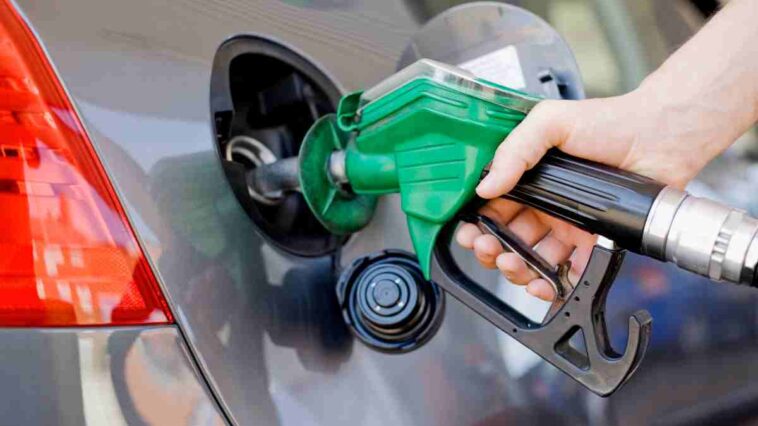 benzina distributore